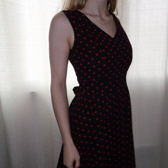 Retro black and red dress - Picture 8 of 11
